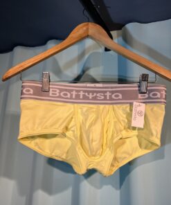 Battysta pastel yellow boxer shorts – Delicateness and comfort in every movement